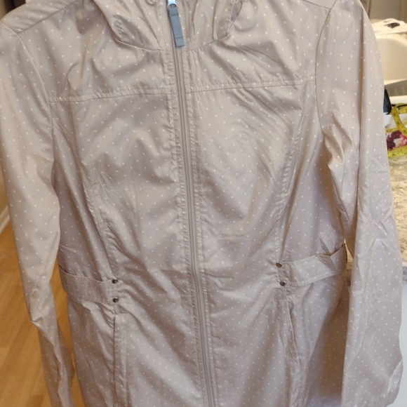 Jones New York polka dot wind breaker - Picture 2 of 9